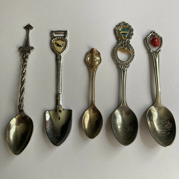 Lot of 5 Vintage Collectible Souvenir Travel Spoons Assorted Washington USA Tour - Picture 1 of 7